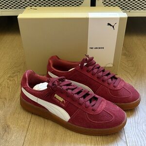 Puma Red and White Sneakers men’s 9
